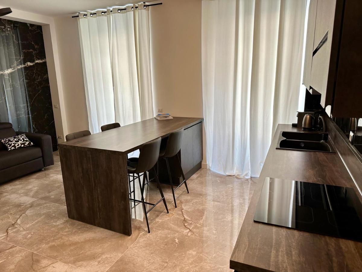 Magic Place Bergamo! Classy Apartment In The Heart Of The City Экстерьер фото
